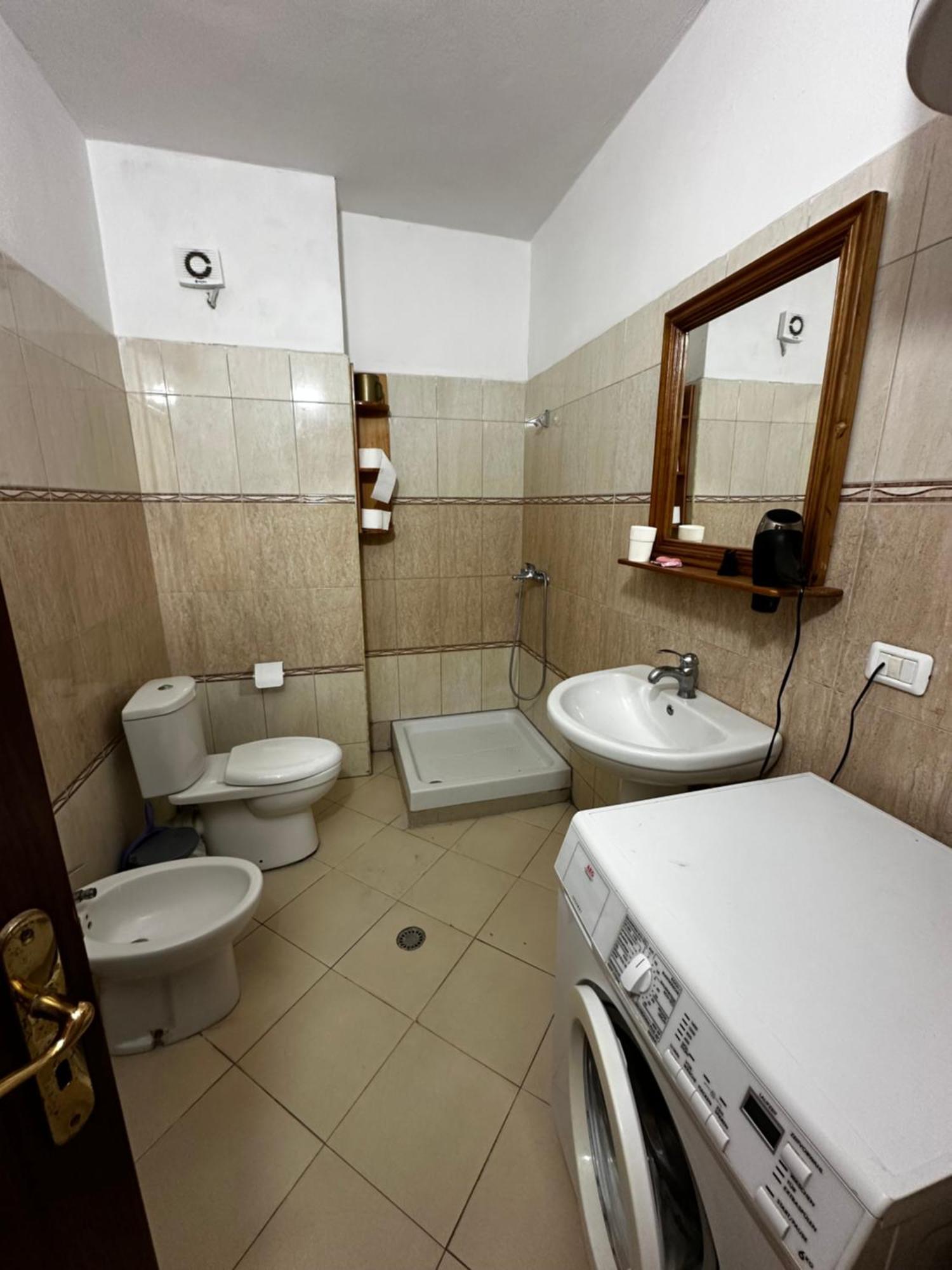 Romance Holiday Garden Inn Durrës Exterior foto